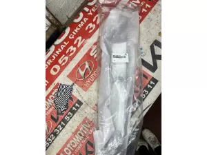 HYUNDAİ KONA SOL DİREK PLASTİĞİ